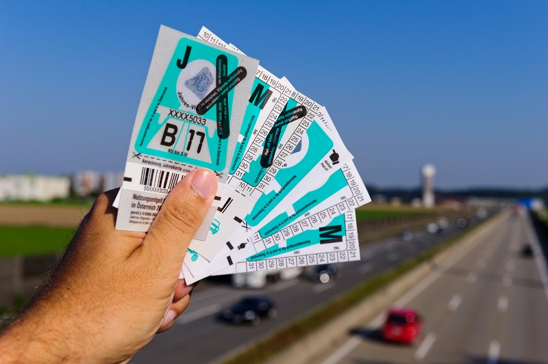 So bringen Sie die richtig an AUTOFAHRERSEITE